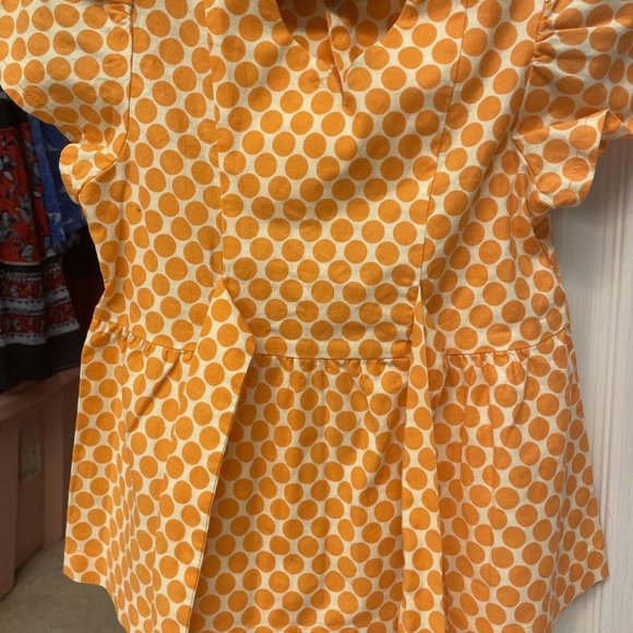 Willy Dilly Orange & Ivory Polka Dot. Size 4 Top With Adjustable Tie. Casual - Picture 2 of 8